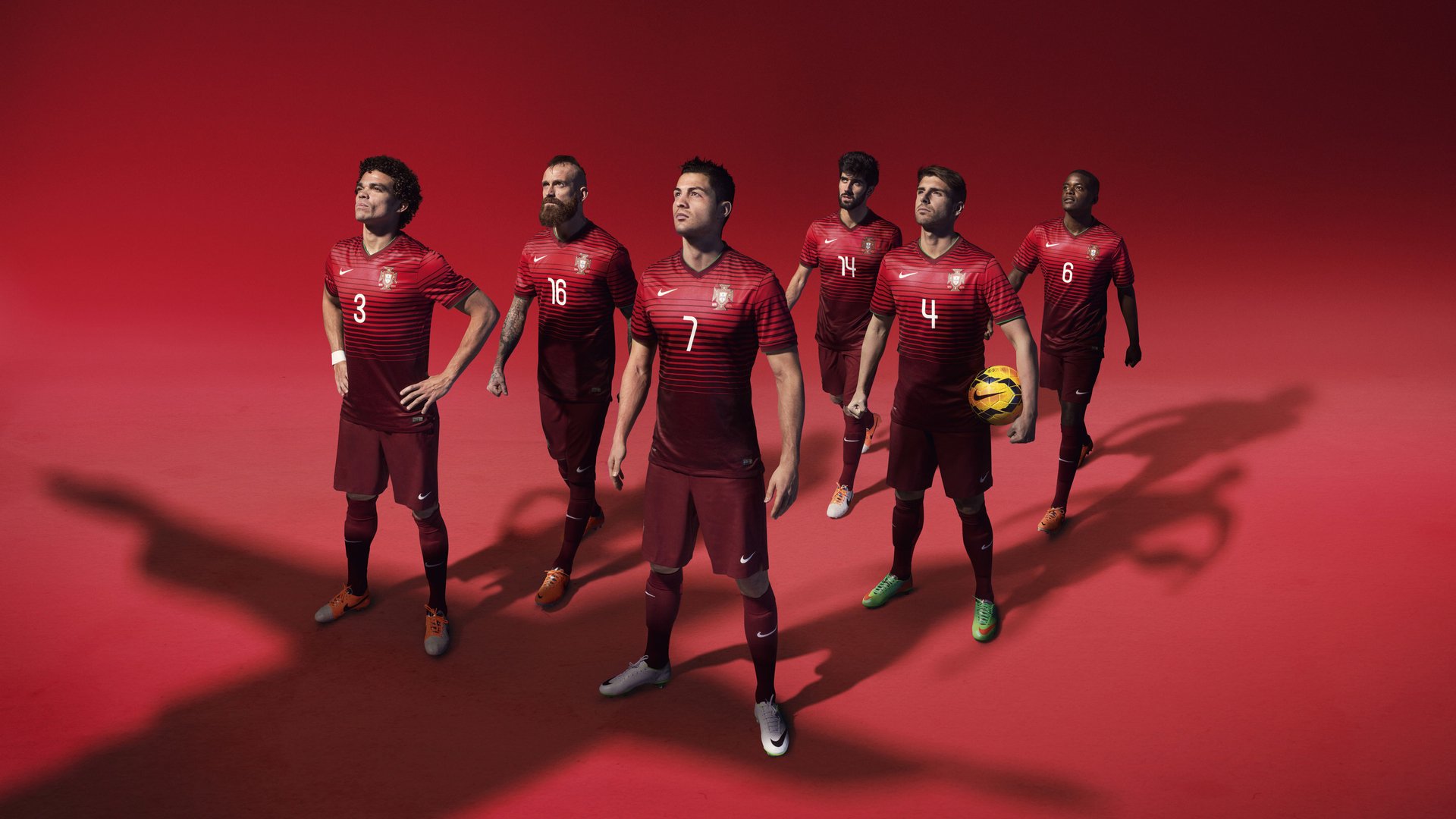 “德甲赛况火爆,豪门战斗进入高潮”,德甲名场面