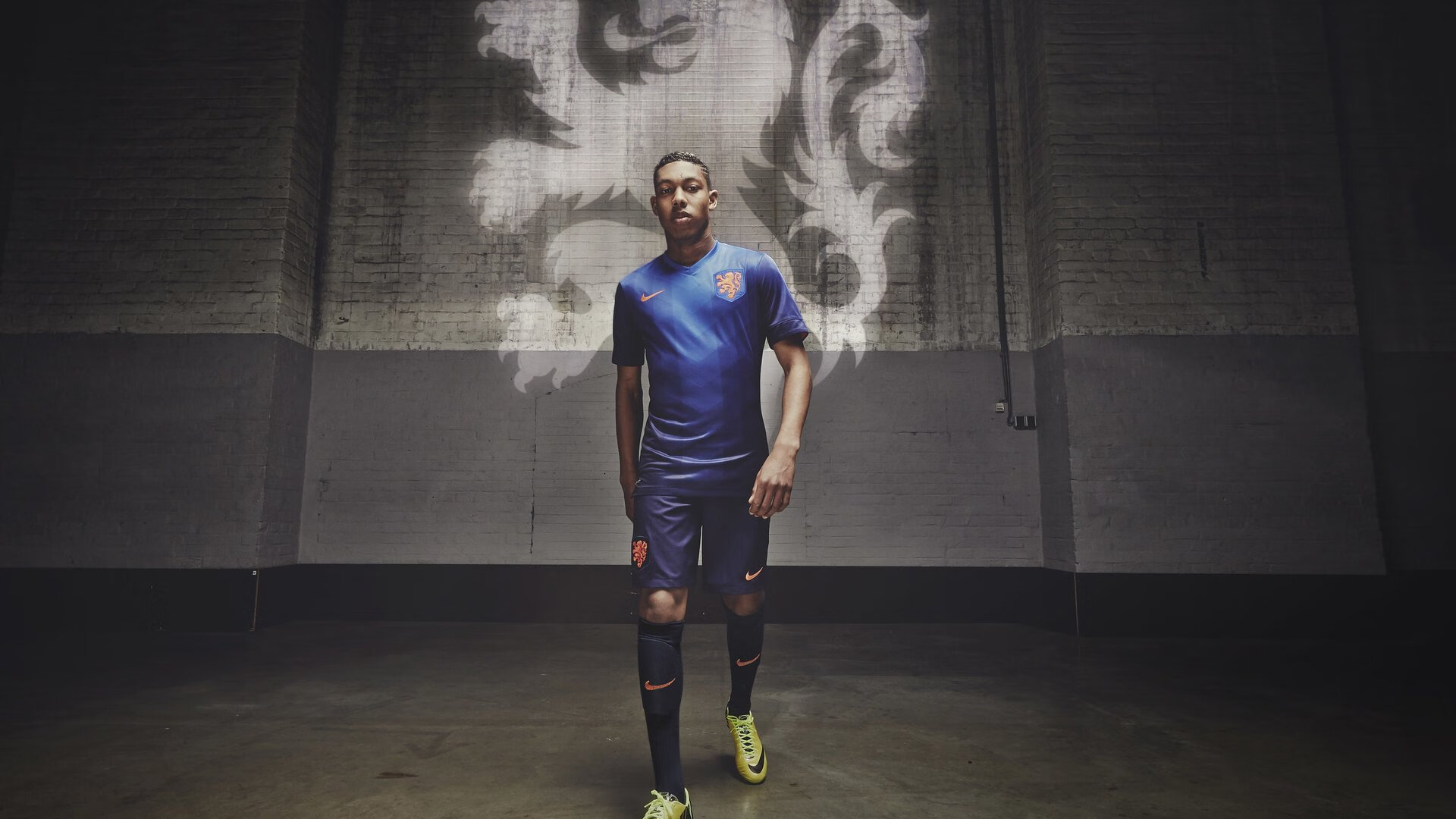 开云体育APP下载-世界女足锦标战激情上演，豪情壮志赛前一切，世界女子足球锦标赛